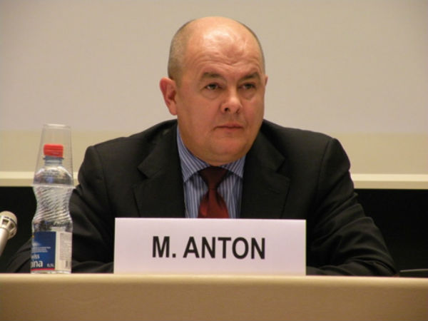 Fostul parlamentar Marin Anton vrea sa dea in judecata gigantul Bunge