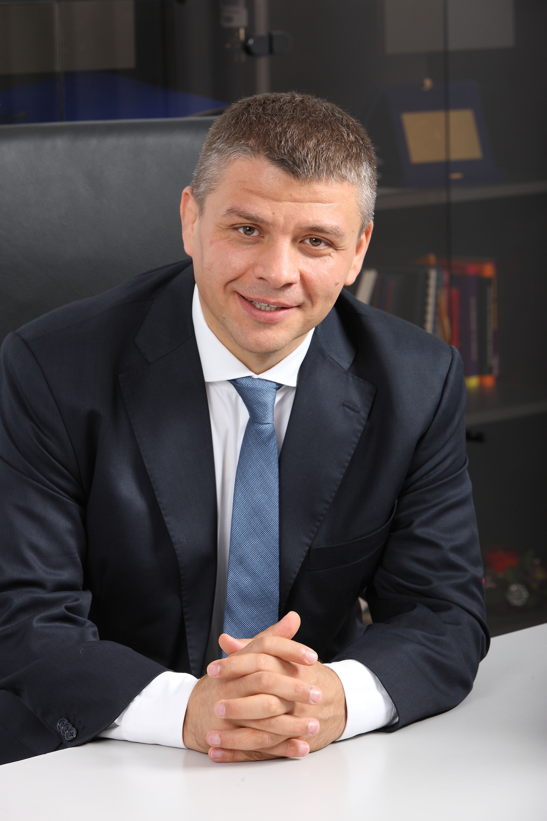 Credite APIA prin intermediul good.bee Credit IFN. Banii se obtin in doua zile, maximum