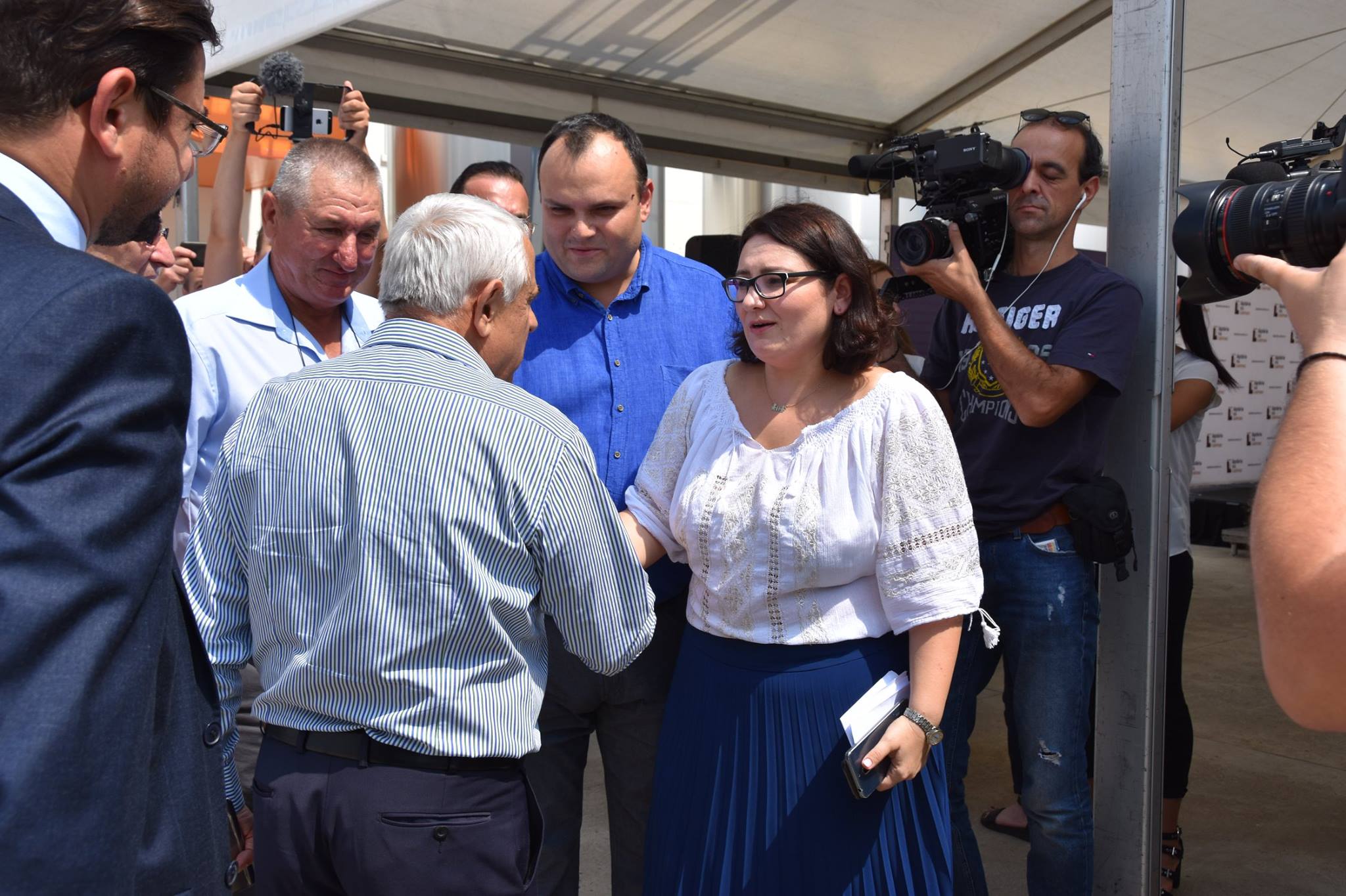 Vacarii romani au trecut la o noua etapa: Isi fac fabrici de lapte