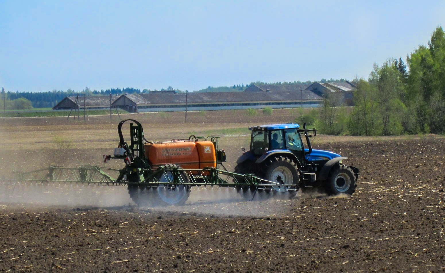 Top tari UE cu cele mai mari vanzari de pesticide, in 2016: Spania, Franta, Italia