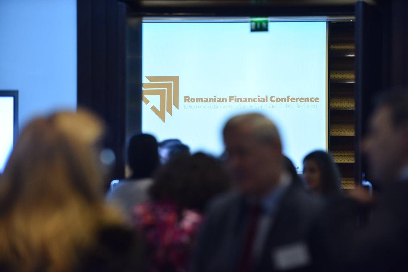 Expertii financiari discuta la cea de-a VI-a editie a Romanian Financial Conference