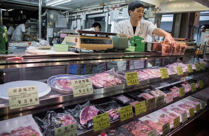 FAO: Alimentele s-au ieftinit pentru a treia luna consecutiv, in aprilie