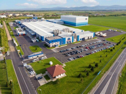 Olympus mareste productia la Brasov pentru a sustine exportul